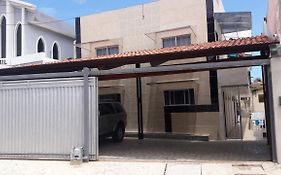 Flat 101 Luxo